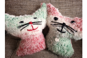 Mit Katzenkissen GUTES tun